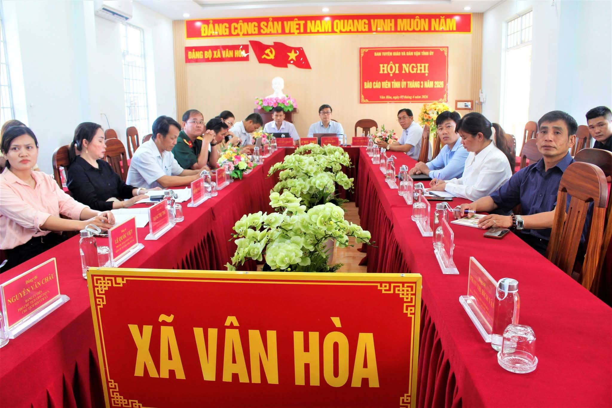 XÃ VÂN HOÀ KẾT NỐI TRỰC TUYẾN HỘI NGHỊ BÁO CÁO VIÊN TỈNH ỦY THÁNG 3