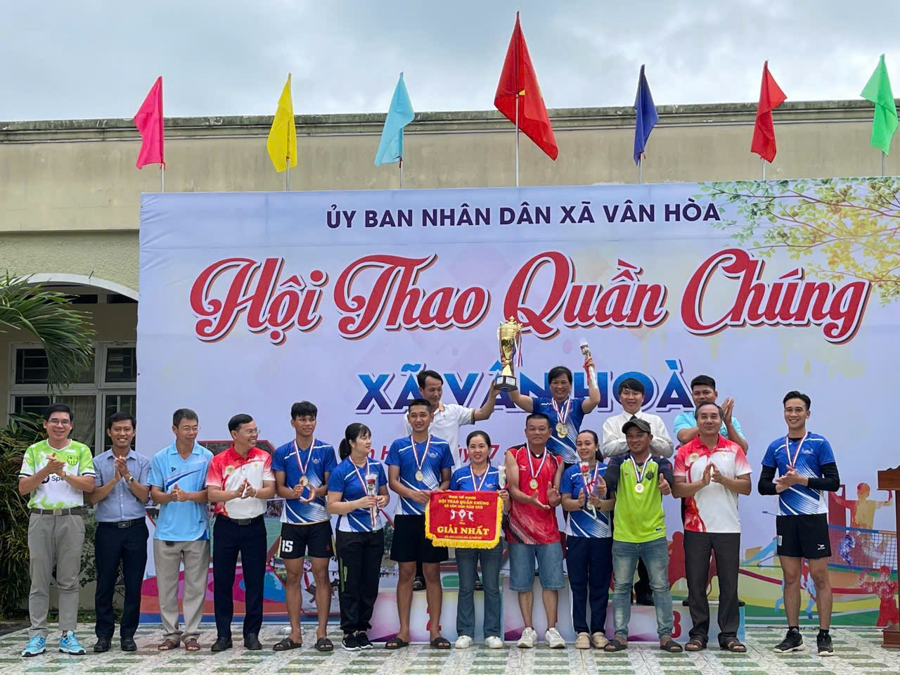 BẾ MẠC HỘI THAO QUẦN CHÚNG XÃ VÂN HÒA NĂM 2025