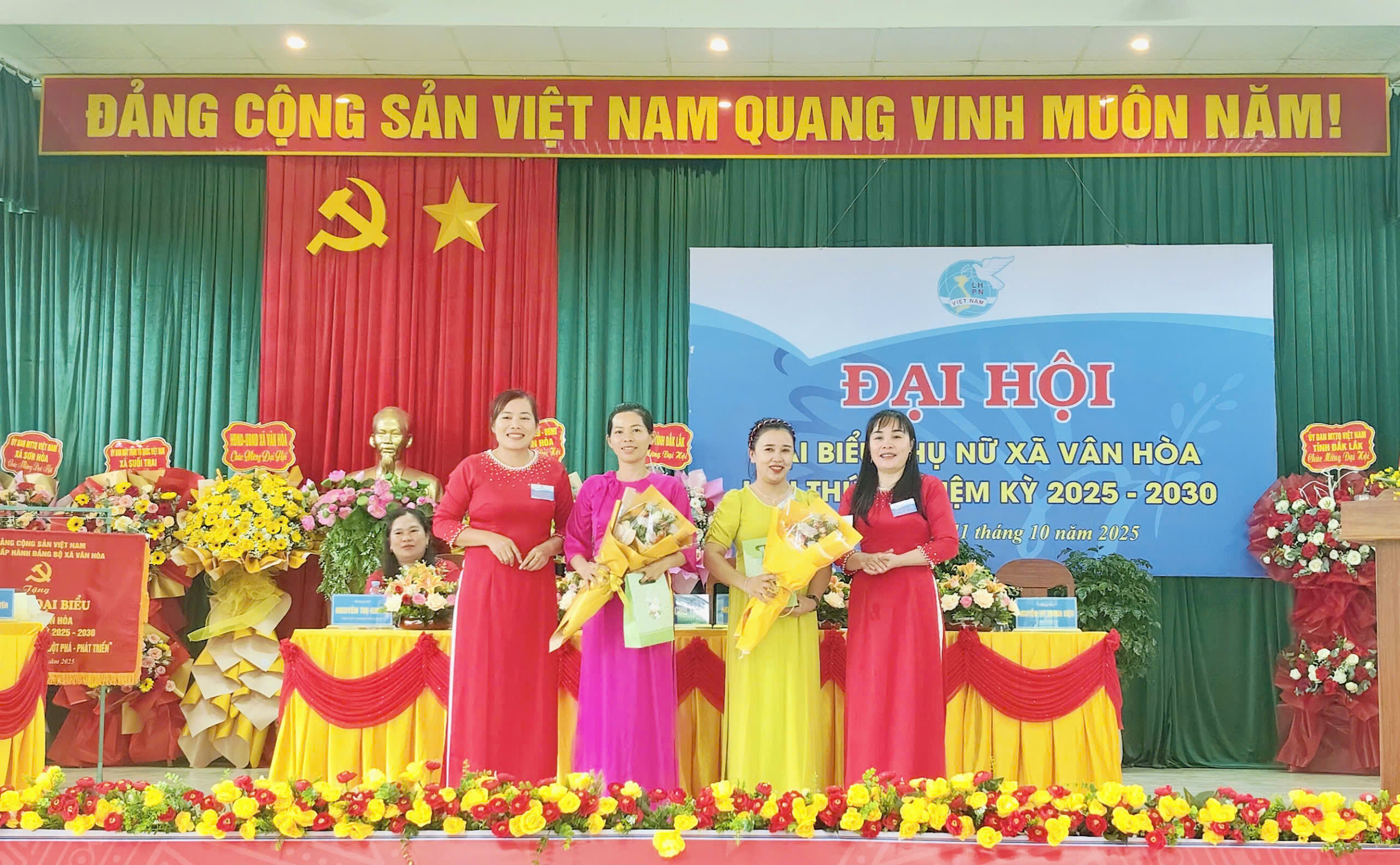 z7104775471315_5e628bd5c933d73d0e1113fb51fef334