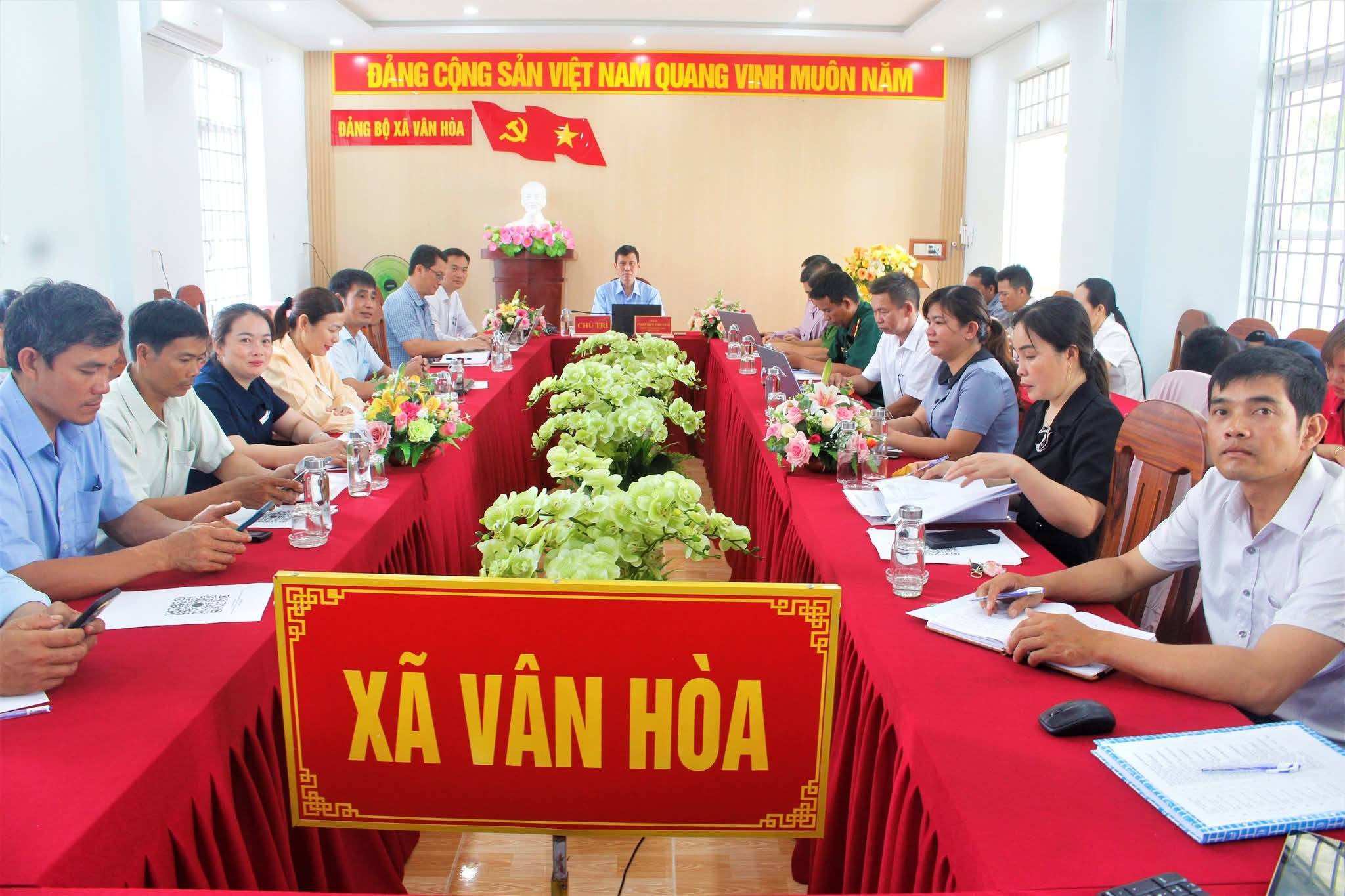 Xã Vân Hòa kết nối trực tuyến Hội nghị tập huấn triển khai thủ tục hành chính của Đảng trên môi trường điện tử