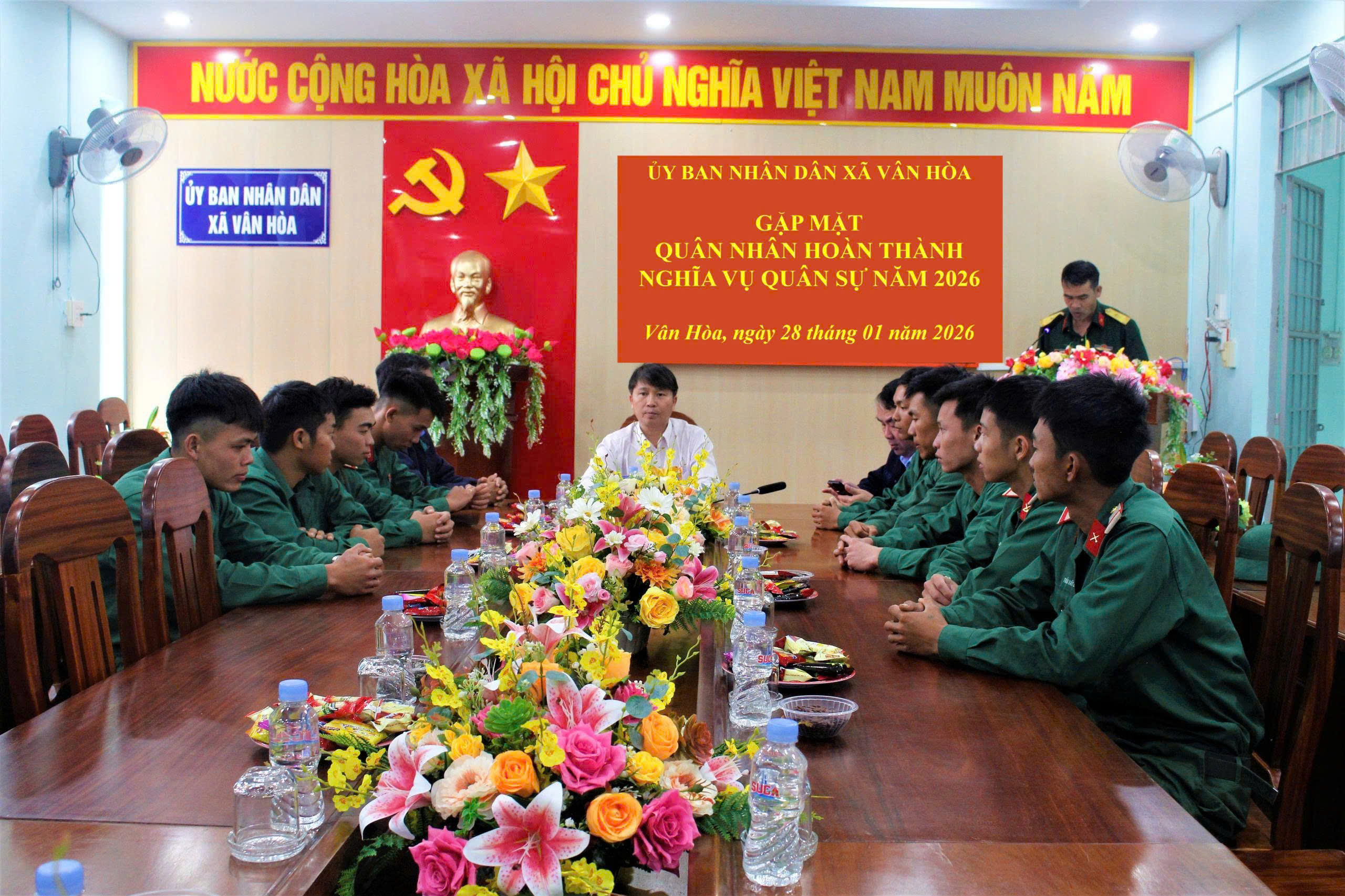 gen-h-z7476490308155_e8357927ba3ef5e0038b963235e8dbc6