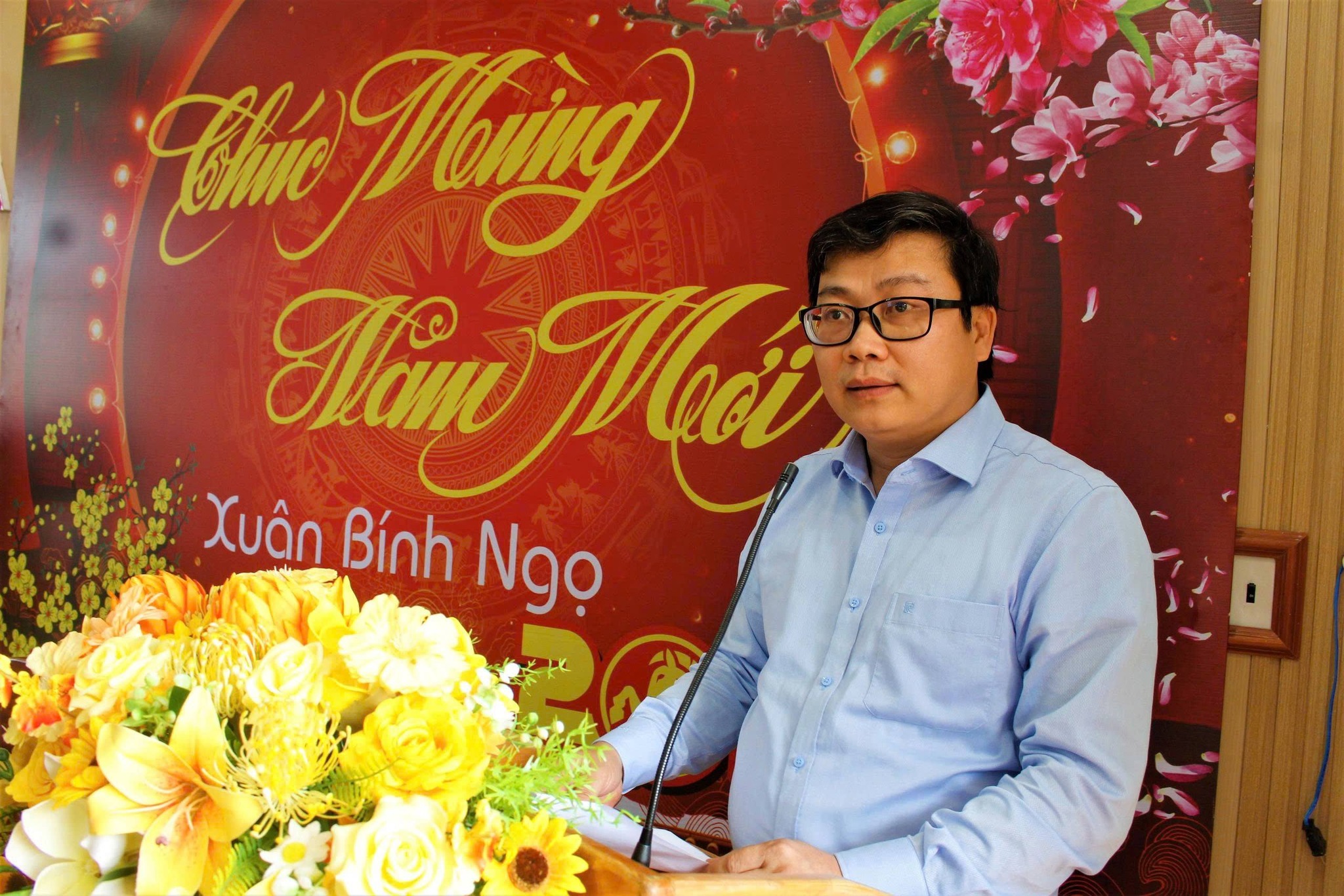 TỔ CHỨC GẶP MẶT CÁC ĐỒNG CHÍ NGUYÊN LÃNH ĐẠO XÃ, HUYỆN QUA CÁC THỜI KỲ