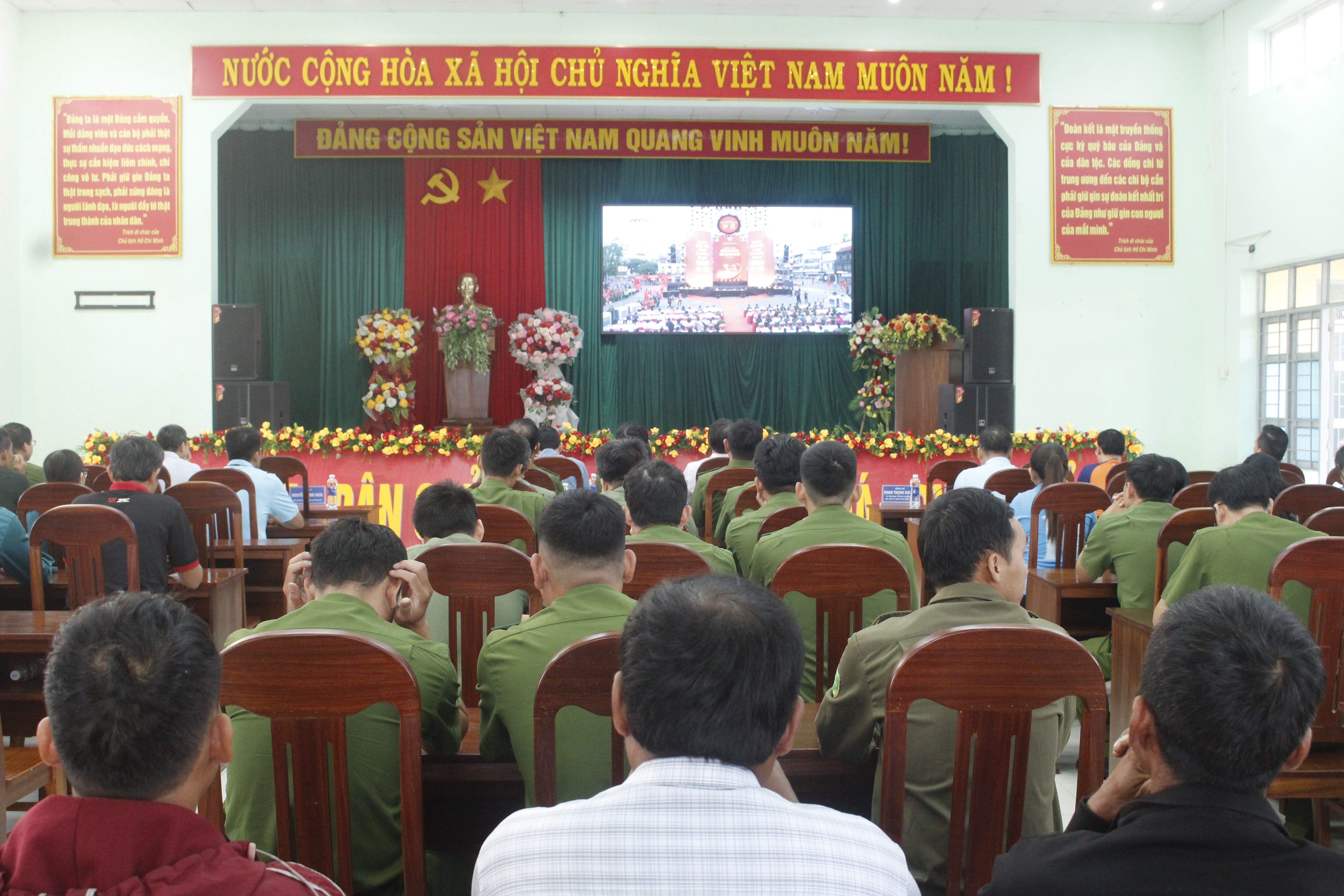 Xã Vân Hòa kết nối trực tuyến Lễ mít tinh hưởng ứng Tháng hành động phòng, chống ma túy năm 2026