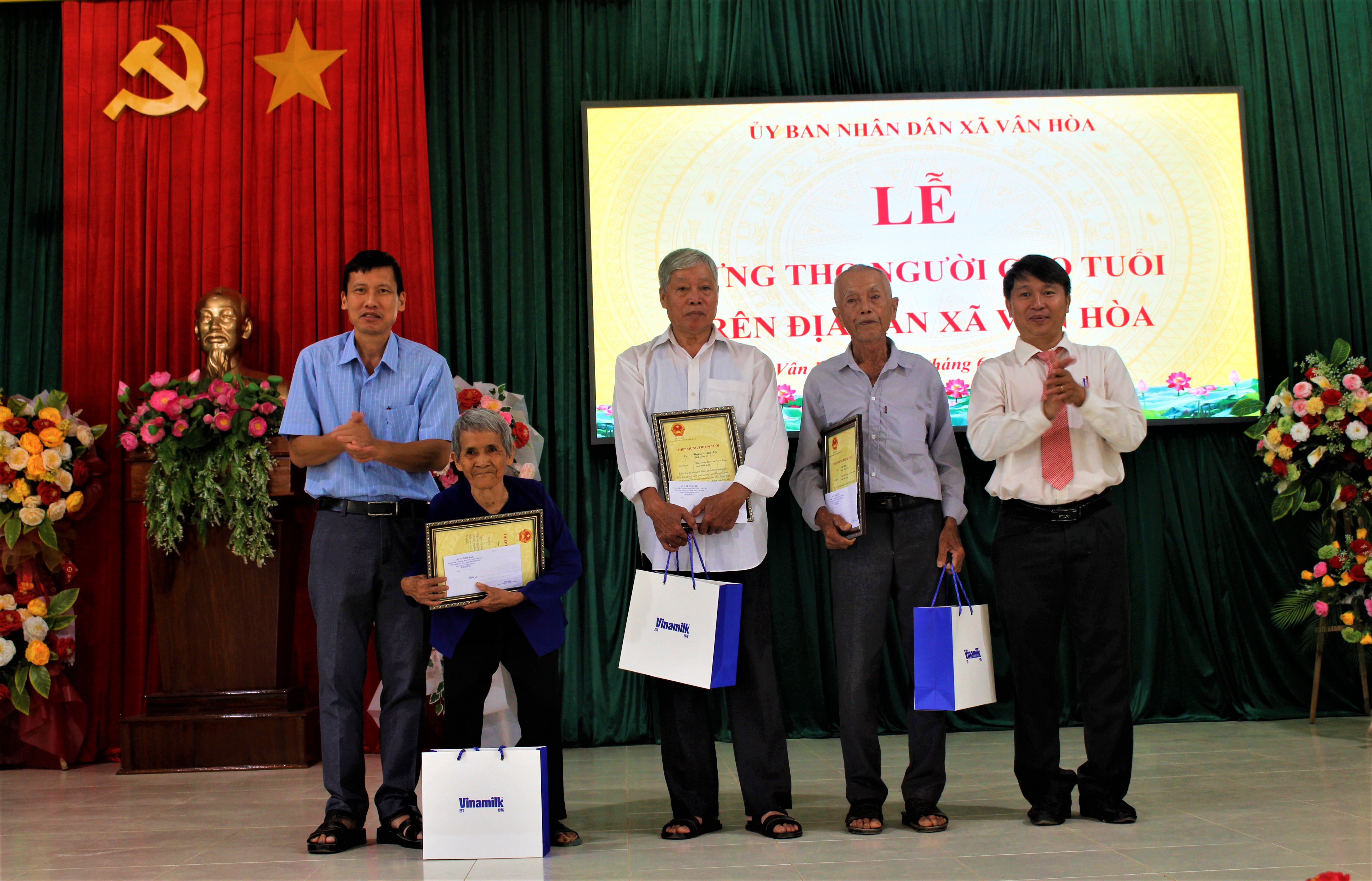 Xã Vân Hòa tổ chức Lễ mừng thọ người cao tuổi năm 2026