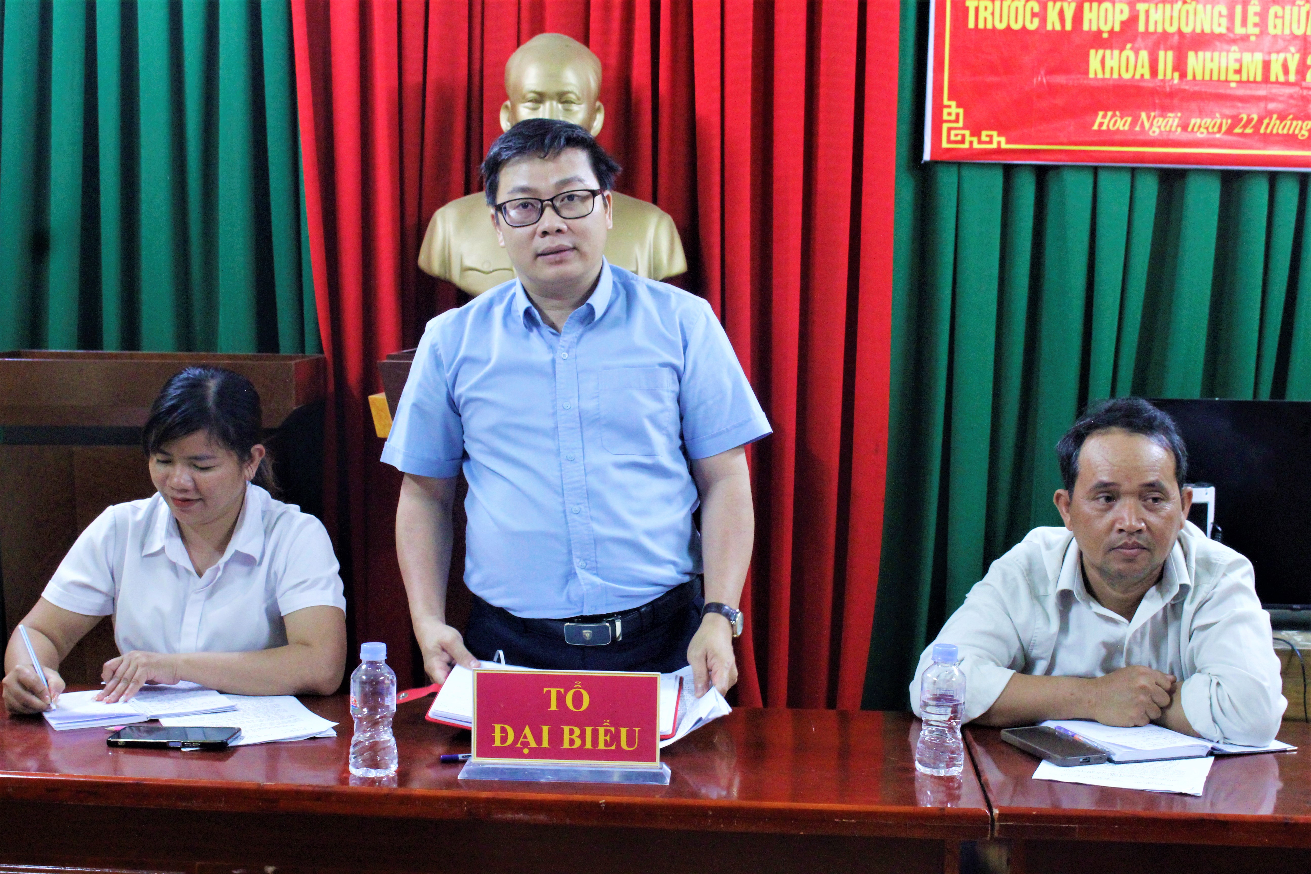 Tổ đại biểu số 1 HĐND xã tiếp xúc cử tri thôn Hòa Ngãi