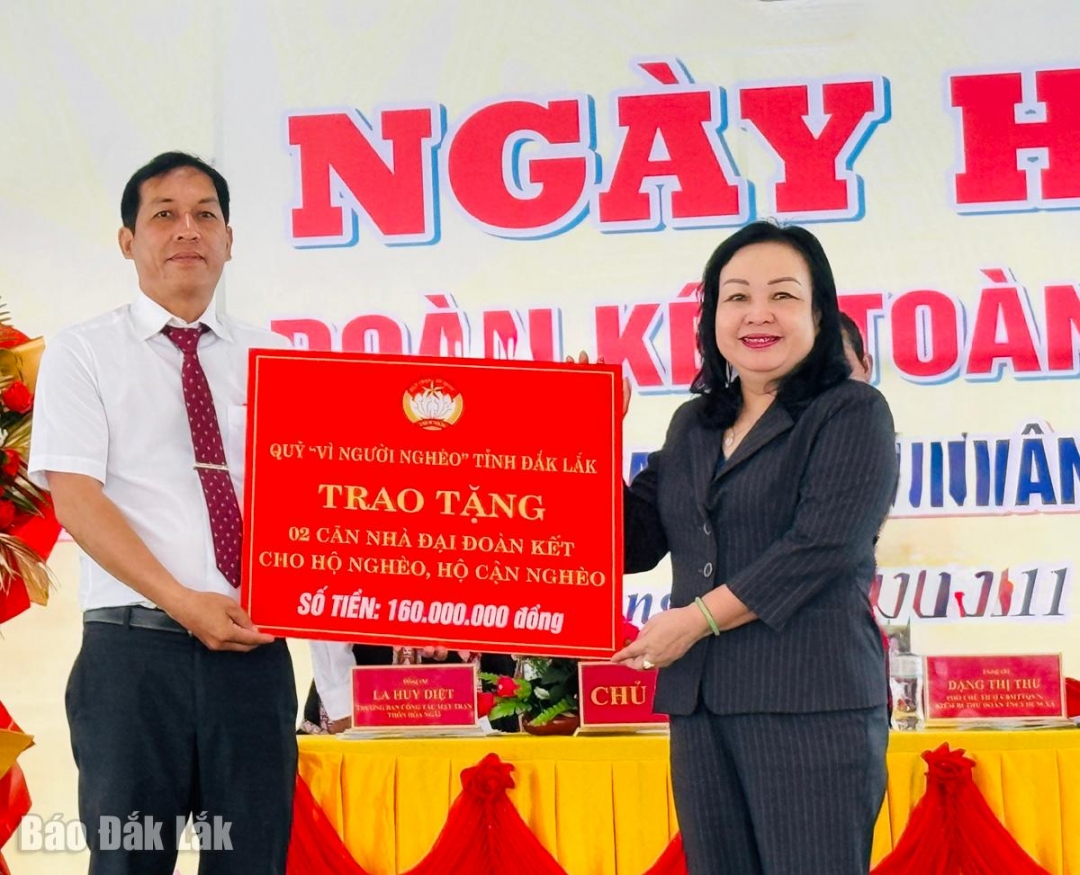 trao_ban_20251116130303